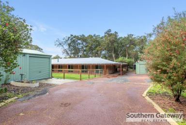 House Sold - WA - Wellard - 6170 - SOLD BY HELEN SOUTER - SOUTHERN GATEWAY REAL ESTATE  (Image 2)