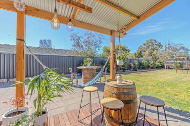 House Sold - VIC - Ouyen - 3490 - Stylish & renovated family home!  (Image 2)