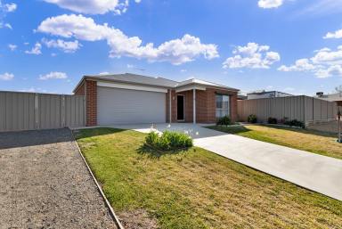 House Sold - VIC - Red Cliffs - 3496 - Move Straight In  (Image 2)