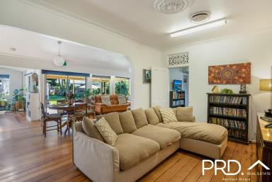 House For Sale - NSW - Casino - 2470 - Grand Classic Home in CBD  (Image 2)