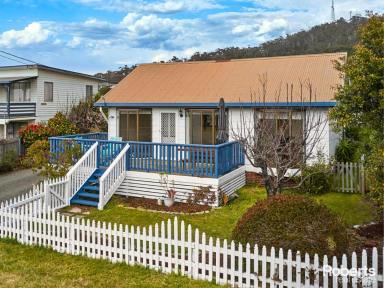 House Leased - TAS - Bicheno - 7215 - Great Location - Quiet Suburban Street  (Image 2)