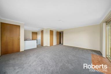 Unit Leased - TAS - Glenorchy - 7010 - 2 Bedroom Unit in Quiet Complex  (Image 2)