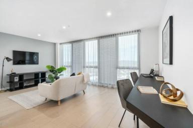 Townhouse For Sale - VIC - Collingwood - 3066 - Luxurious Skyhome in Vibrant Collingwood  (Image 2)