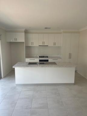 Unit Leased - VIC - Mildura - 3500 - Modern 2 bedroom Townhouse  (Image 2)