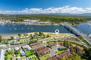 Unit For Sale - NSW - North Batemans Bay - 2536 - Great Location, walk to Town  (Image 2)