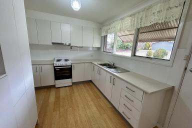 House Leased - NSW - Raymond Terrace - 2324 - WELL PRESENTED 3 BEDROOM HOME!  (Image 2)