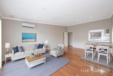 Apartment For Sale - WA - Cottesloe - 6011 - Superb Beachside Living Apartment  (Image 2)