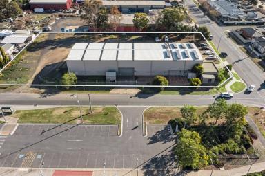 Industrial/Warehouse Auction - VIC - Epsom - 3551 - STRATEGIC SITE IN BOOMING EPSOM WITH IMMEDIATE INVESTMENT RETURN  (Image 2)