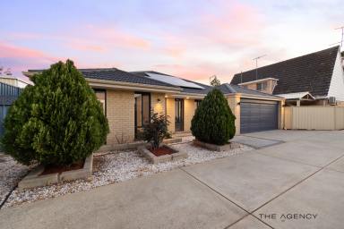 House Sold - WA - Mandurah - 6210 - CONTEMPORARY COASTAL ELEGANCE!  (Image 2)