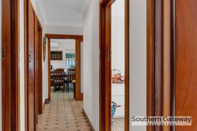 House Sold - WA - Hamilton Hill - 6163 - SOLD BY CHLOE HALLIGAN - SOUTHERN GATEWAY REAL ESTATE  (Image 2)