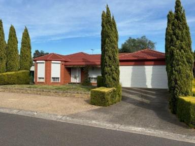 House Leased - VIC - Burnside - 3023 - Beautiful 3 bedroom Home in Quite Neighborhood  (Image 2)