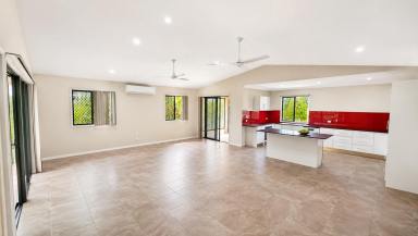 House For Sale - QLD - Tully - 4854 - Prime location! Three - Bedroom Home Close to Tully CBD (Image 2)