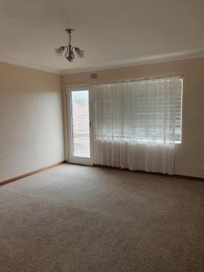 Unit For Lease - NSW - Wollongong - 2500 - Large 2 bedroom CBD apartment  (Image 2)