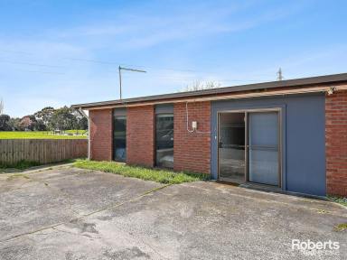 Unit For Sale - TAS - Trevallyn - 7250 - Bright, Well-Positioned Unit  (Image 2)