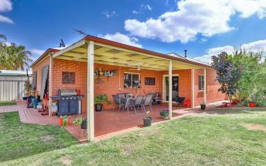 House For Sale - VIC - Mildura - 3500 - SPACIOUS FAMILY COMFORT  (Image 2)