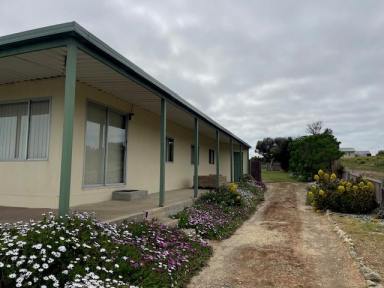 House Sold - SA - Meningie - 5264 - Holiday Home with outstanding Coorong views!! Furniture Included!!  (Image 2)