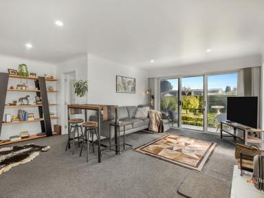 House Sold - TAS - Sheffield - 7306 - The Wow Factor  (Image 2)