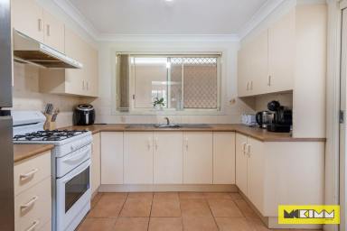 House For Sale - NSW - Grafton - 2460 - BRICK HOUSE, AVAILABLE VACANT OR TENANTED, UNDER $400k!  (Image 2)