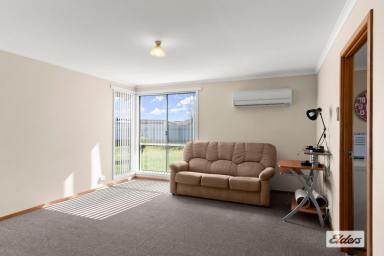 House For Sale - TAS - West Ulverstone - 7315 - LOW MAINTENANCE HOME  (Image 2)