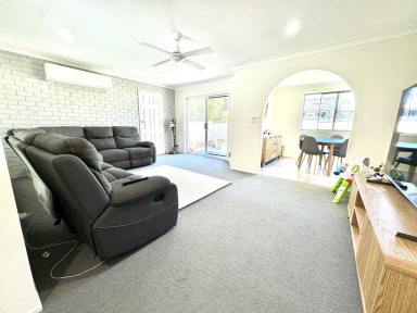 House Leased - NSW - Taree - 2430 - FAMILY HOME NEAR RACECOURSE  (Image 2)