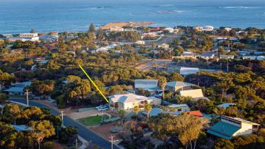 House For Sale - WA - Hopetoun - 6348 - Coastal Living Awaits - Your Slice of Paradise  (Image 2)