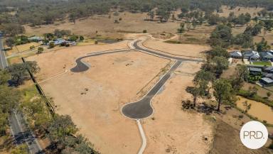 Residential Block For Sale - NSW - Lavington - 2641 - NOW TITLED! READY TO BUILD - MACARTHUR GROVE ESTATE  (Image 2)