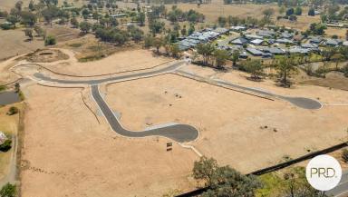 Residential Block For Sale - NSW - Lavington - 2641 - NOW TITLED! READY TO BUILD - MACARTHUR GROVE ESTATE  (Image 2)