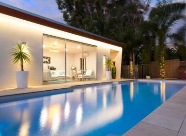 Business For Sale - NSW - Bargo - 2574 - NARELLAN POOLS FRANCHISE WOLLONDILLY - AWARD WINNING BUSINESS  (Image 2)