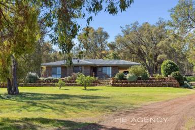 House For Sale - WA - Wundowie - 6560 - Charmingly Country  (Image 2)