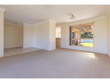 House Sold - NSW - Forster - 2428 - Charming 3 Bedroom Brick and Tile Home  (Image 2)