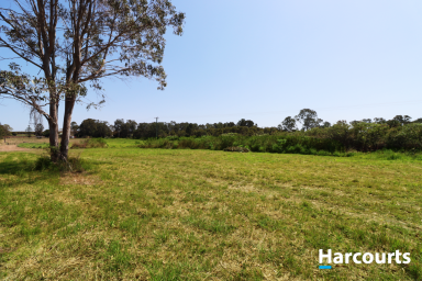 Residential Block For Sale - QLD - Doolbi - 4660 - JUST OVER 20 ACRES RIGHT ON THE DOOR STEP OF CHILDERS  (Image 2)