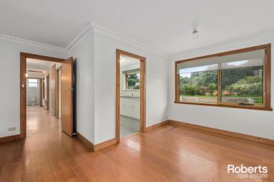 House Leased - TAS - Riverside - 7250 - Breath taking views  (Image 2)