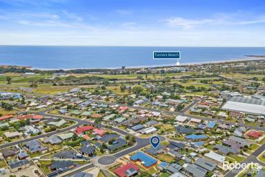 House For Sale - TAS - Turners Beach - 7315 - Charming Family Home in a Beautiful Location!!  (Image 2)