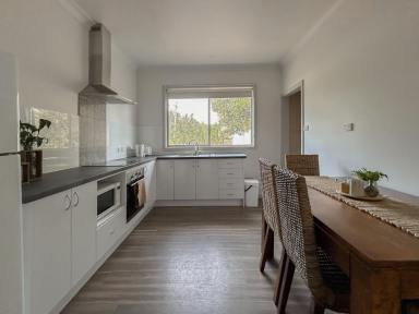 House For Lease - VIC - Swan Hill - 3585 - River Location (Image 2)