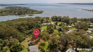 Residential Block For Sale - QLD - Lamb Island - 4184 - Idyllic Block Between Bushland Reserve & Waterfront Park on Quiet No-Through Road  (Image 2)