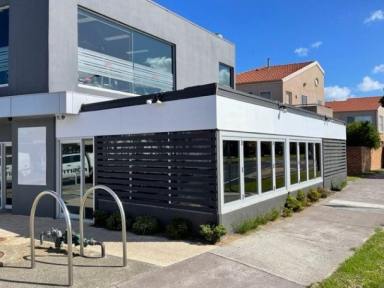 Retail For Lease - VIC - Patterson Lakes - 3197 - FREE RESTAURANT BUSINESS - FREE COMPLETE FITOUT  (Image 2)