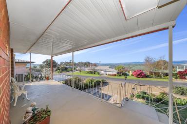 House Sold - NSW - Tumut - 2720 - Top of the Town!  (Image 2)