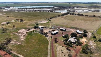 Cropping For Sale - WA - Dangin - 6383 - Rural lifestyle at 1751 OLD BEVERLEY RD, DANGIN 60.28ha (148.89 acres)  (Image 2)