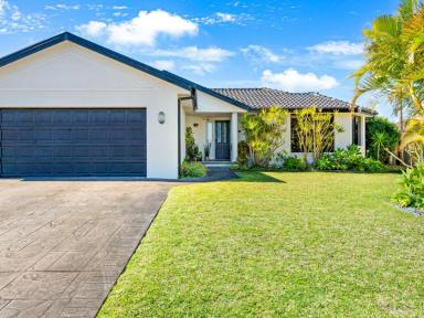 House Sold - NSW - Wallabi Point - 2430 - THE SPOT TO BE  (Image 2)