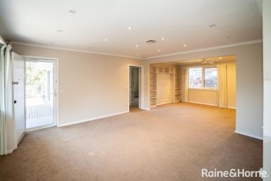 House Leased - NSW - Kooringal - 2650 - Wonderful Warrawong  (Image 2)