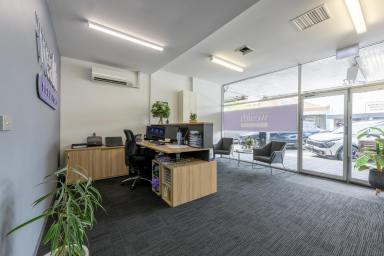 Retail For Sale - VIC - Horsham - 3400 - Commercial Investment Gem  (Image 2)