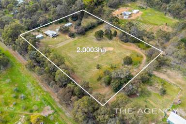 Acreage/Semi-rural For Sale - WA - Wooroloo - 6558 - "Simply Country"  (Image 2)