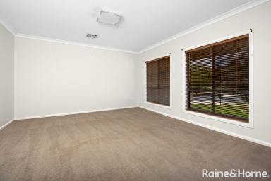 House For Sale - NSW - Bourkelands - 2650 - Spacious & Stylish Family Home  (Image 2)