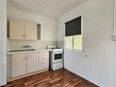 Unit Leased - QLD - Newtown - 4350 - Neat & Sweet in Newtown  (Image 2)