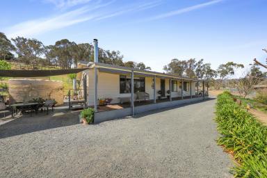 House For Sale - NSW - Tumut - 2720 - Room to move in town!  (Image 2)