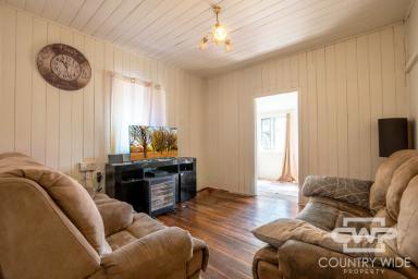 House Sold - NSW - Tenterfield - 2372 - Charming Family Home in Beautiful Tenterfield  (Image 2)