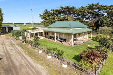 Cropping For Sale - VIC - Buckley - 3240 - QUALITY GEELONG-WINCHELSEA DISTRICT COUNTRY  (Image 2)