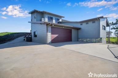 House Sold - QLD - Habana - 4740 - Privacy Plus 360 Degree Views!  (Image 2)