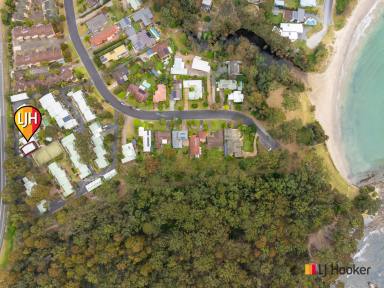 Unit For Sale - NSW - Surf Beach - 2536 - The Perfect Coastal Getaway only 340m to Wimbie Beach !  (Image 2)