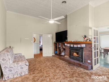 House Sold - TAS - Sheffield - 7306 - A Federation Beauty Ready to Shine Again  (Image 2)